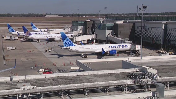 FAA cutting flights by 10%