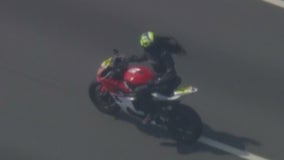 High-speed motorcycle chase in LA, Orange counties