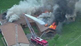 Firefighter injured in southeast Dallas church fire