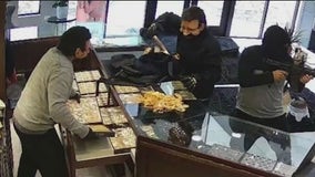 FBI Chicago offers $15K reward in tracking Halloween-masked thieves in jewelry store heists