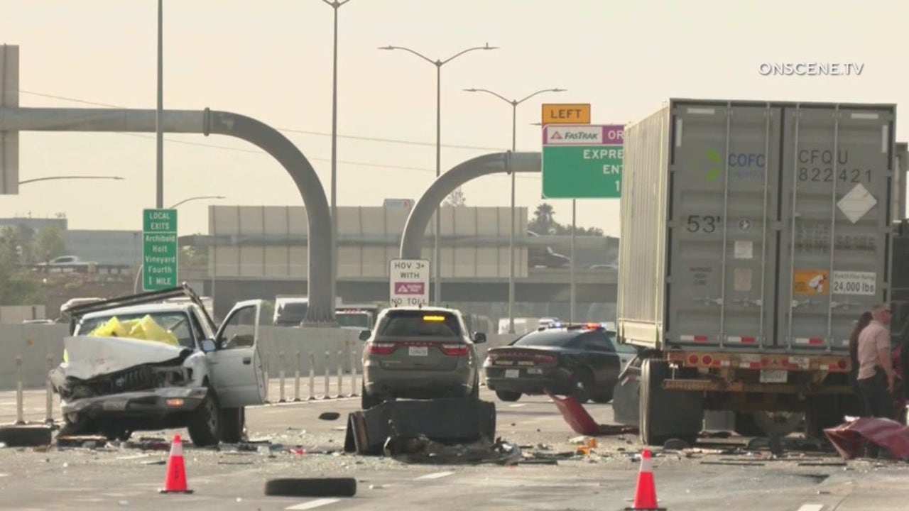 3 killed, several injured in 10 Freeway crash in the IE | FOX 11 Los Angeles