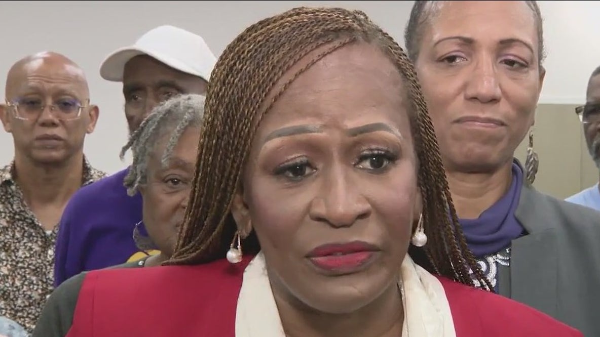 Regina Hill kicks off re-election campaign