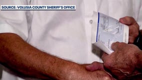 Florida man gets $10K after tip to help capture murder suspect