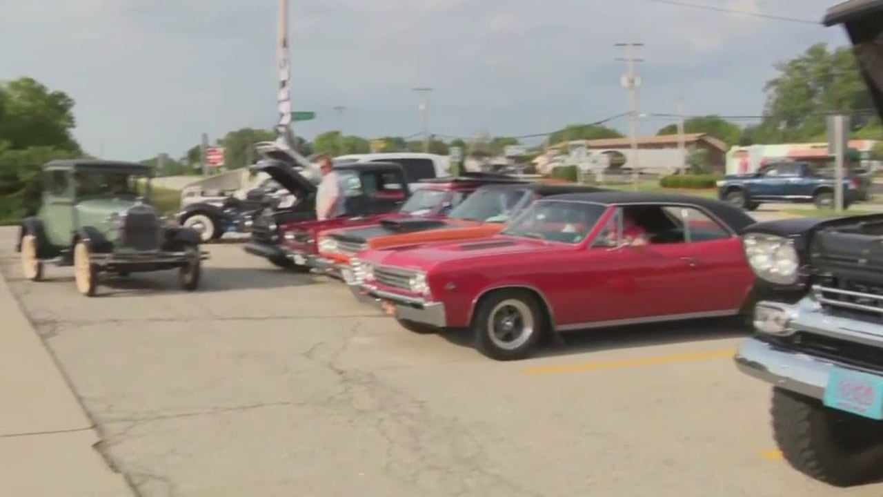 Hot weather and hot rods at Route 41 FOX6 Milwaukee