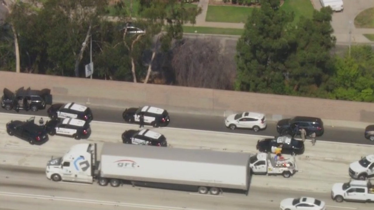 Pursuit termination leads to multi-vehicle crash | FOX 11 Los Angeles