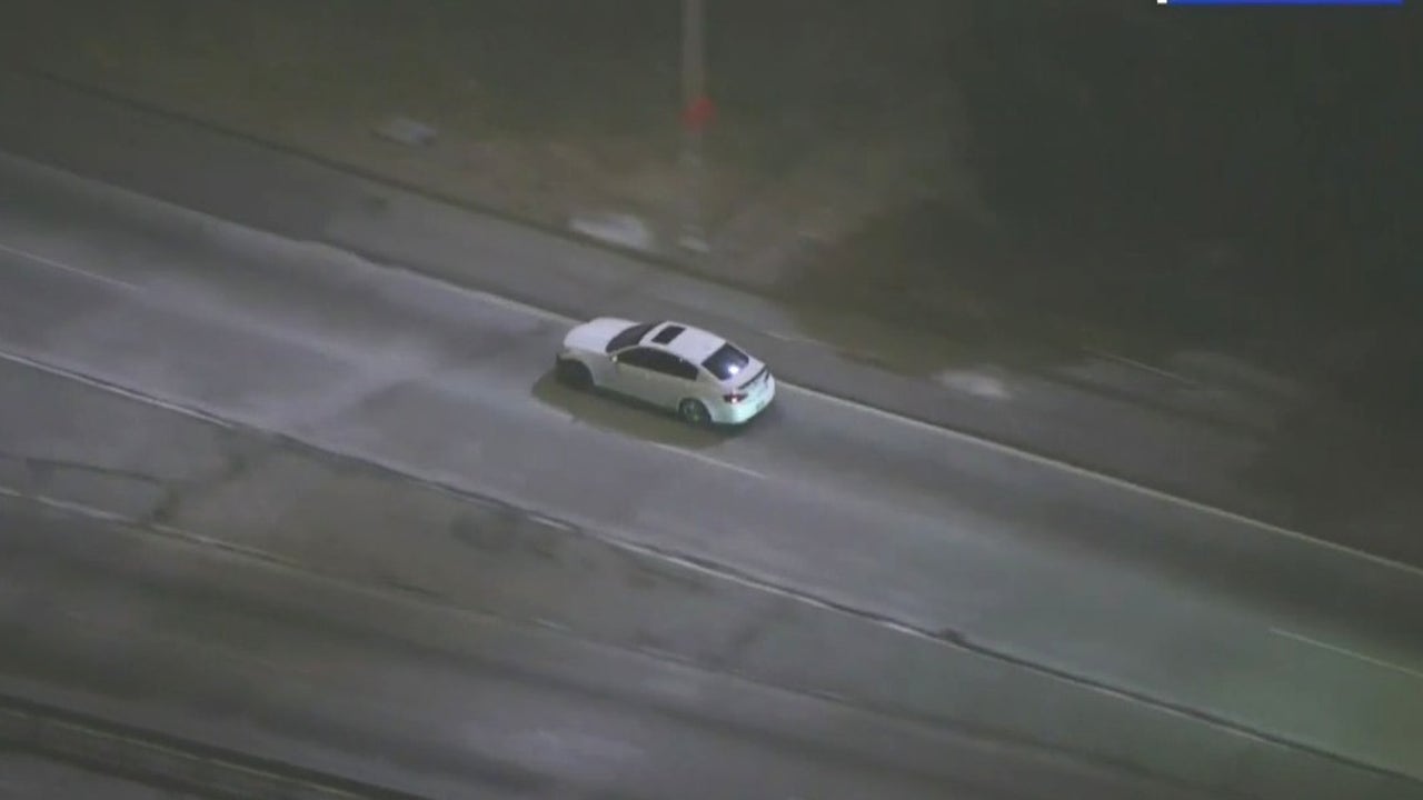 Police chase suspect clocked at more than 100 mph | FOX 11 Los Angeles