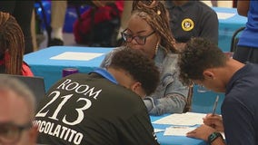 South Side high school celebrates Teen Voter Registration Day