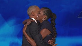 Barack, Michelle Obama headline Day 2 of DNC