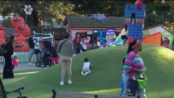 Children's Fairyland in Oakland celebrates Halloween