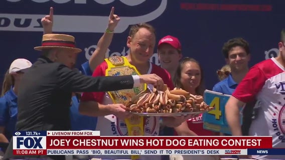 Joey Chesnut wins hotdog eating competition