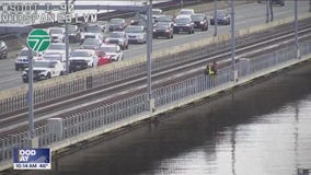 Officers working to pull person out of Lake Washington in Seattle