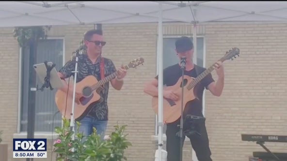 Sunday Socials return to downtown Wyandotte