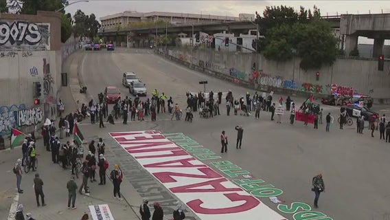 Pro-Gaza protest affects traffic in Oakland
