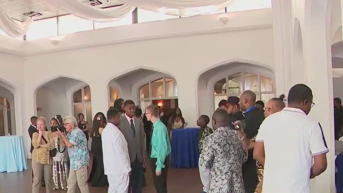 Prom night experience for adults with autism