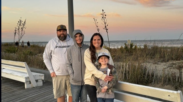 Boy with cancer chases goal to visit all 50 states: ‘He just loves America’