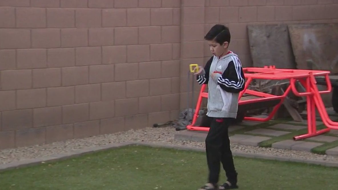 Alert neighbor helps reunite autistic boy with mom