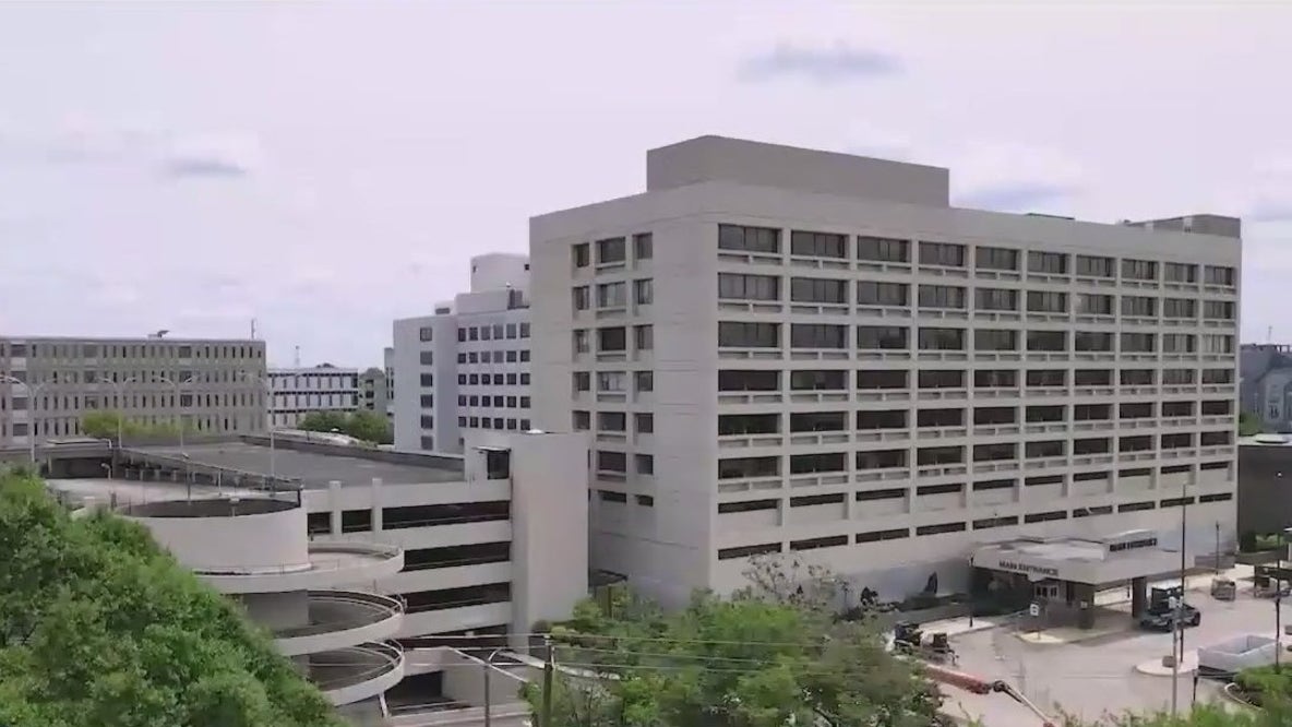 Former Atlanta Medical Center to be torn down