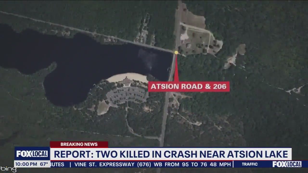 2 killed in crash near Atsion Lake, reports say