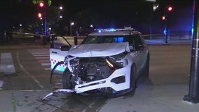 2 Chicago police officers hurt in crash with rideshare driver