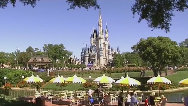 Lightning Lane Multi-Pass debuts at Disney, replacing Disney Genie Plus