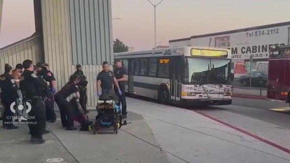 Oakland shootings: 15-year-old shot on BART train, another on freeway