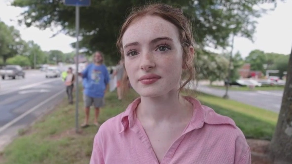 Georgia high schooler protests for the 'rights of the people'