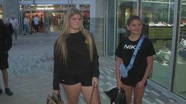 Black Friday shoppers flock to Central Florida malls, outlets for deals