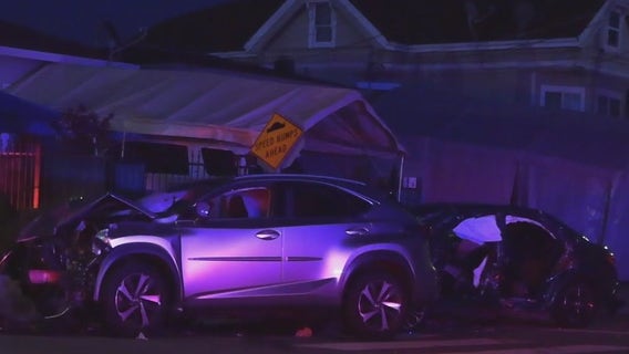 Oakland driver flees CHP, later crashes into car with kids inside
