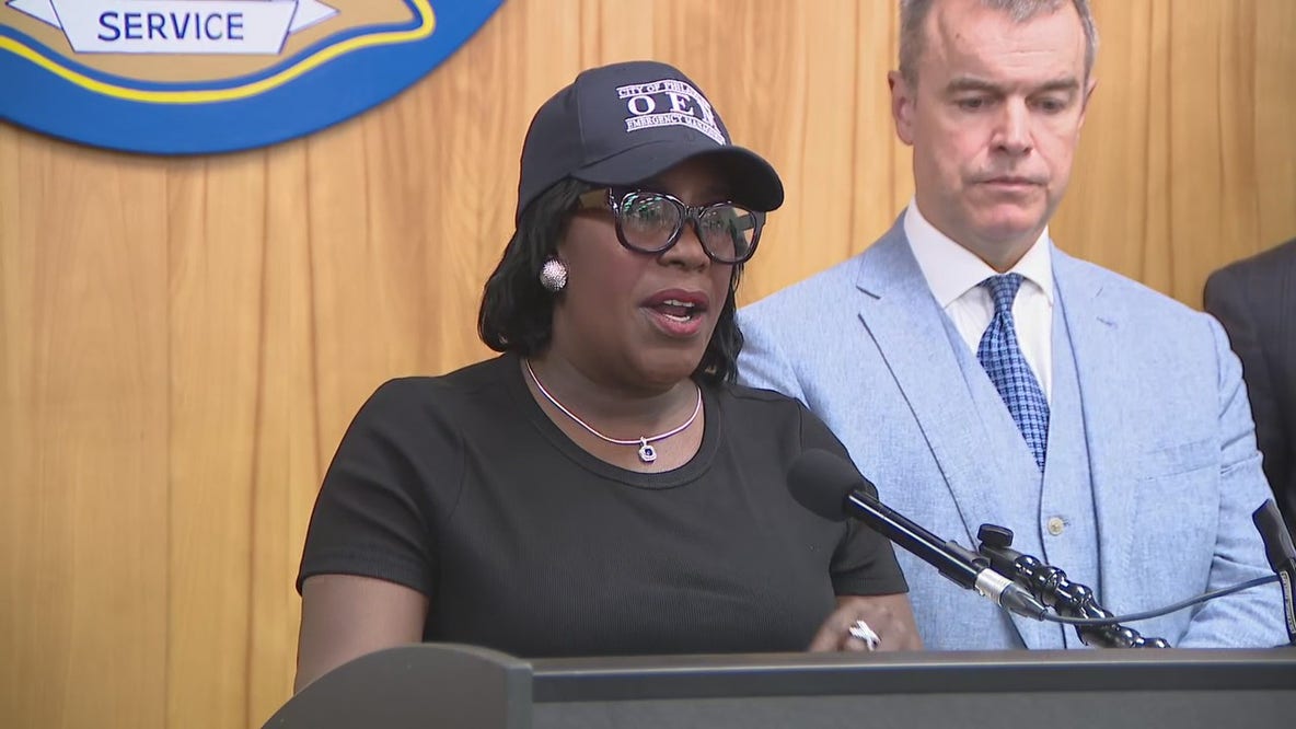 Mayor Parker addresses delivery of essential services amid DC-33 Strike