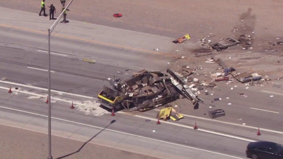 Food truck driver seriously hurt in Loop 303 crash