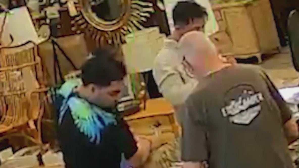 Vintage jewelry stolen from Alpharetta antique store