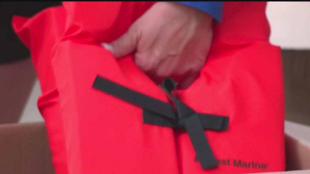 500 life jackets given to Detroit families