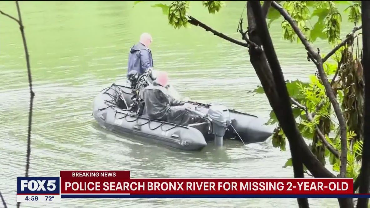 NYPD searches the Bronx River for missing toddler