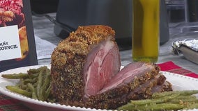 Ribeye roast with Dijon crust and roasted green beans