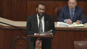 Al Green introduces articles of impeachment against Trump over Iran attacks