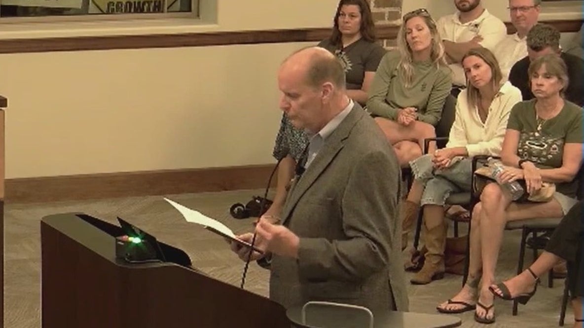 New Smyrna Beach residents protest proposed development