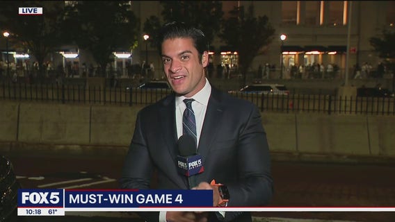 Yankees fans flee stadium as playoff hopes collapse