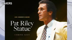 Lakers to honor Pat Riley with statue