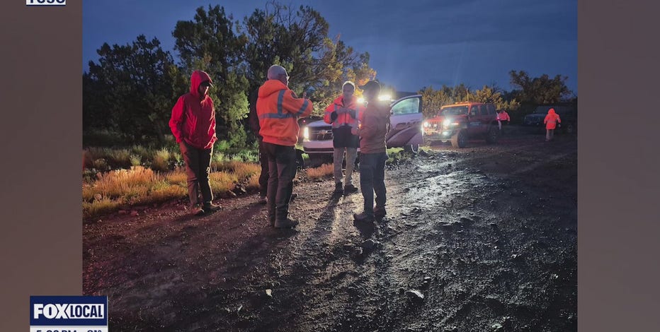 2 teen girls caught in flash flood rescued from hiking trail