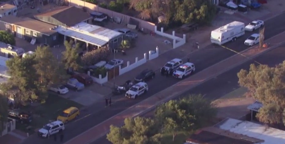 Man killed in Phoenix homicide; detectives ask for Silent Witness tips