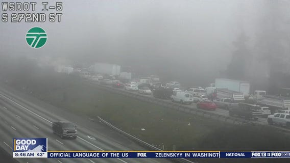 Semi-truck crash closes I-5 in Kent, WA