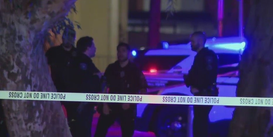 2 shot in West Phoenix following apparent attempted robbery: PD