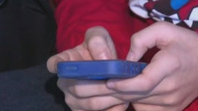 NJ high school begins cell phone ban