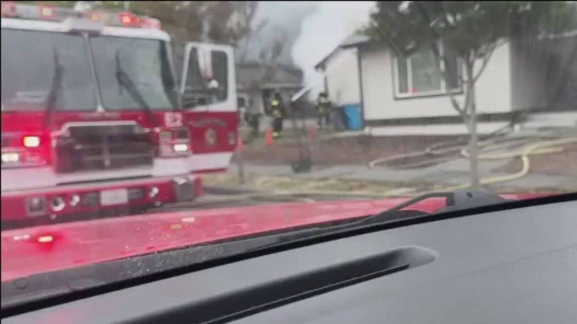 Firefighter injured in Santa Rosa fire