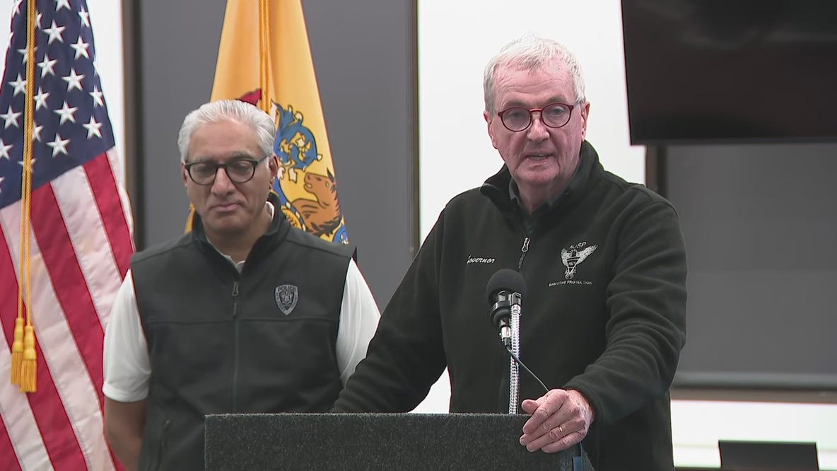 Officials announce NJ Transit deal, end of strike
