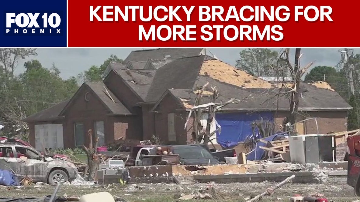 Deadly tornadoes in Midwest