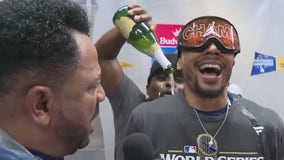 Champagne showers for Mookie Betts, Max Muncy