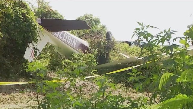 Officials: Plane crash in New Smyrna Beach; 2 hurt