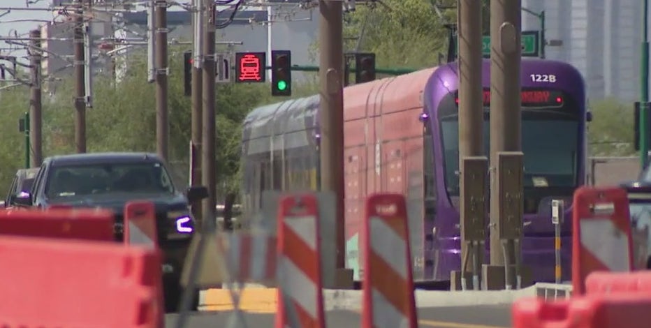 Some businesses along South Phoenix light rail extension say they are still losing customers