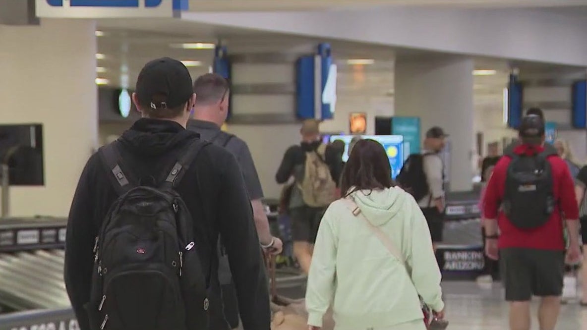 People gear up for long Memorial Day weekend